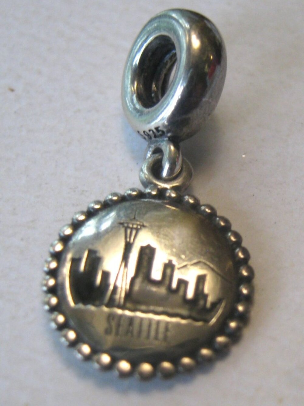 PANDORA - Destination: Seattle - 45$
